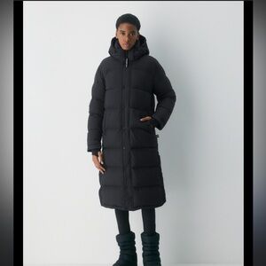 Aritzia Super Puff Long Women's Black Puffer Jacket